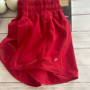 Lululemon Speed Up Low-Rise Lined Short 2.5" Size 0